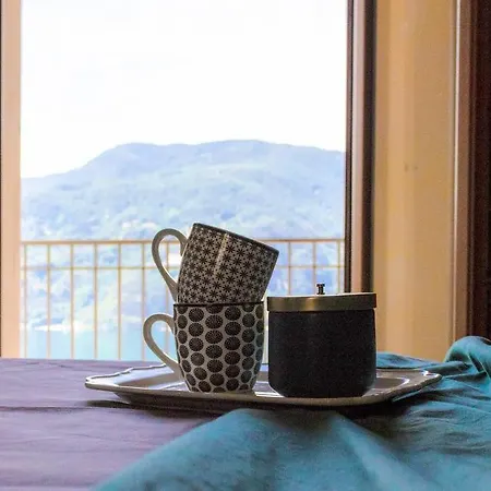 Hintown A Mandello Del Lario Villa